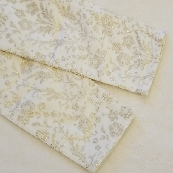 Girl's Abercrombie Kids NEW Cream & Gold Pants 10 - Picture 2 of 7